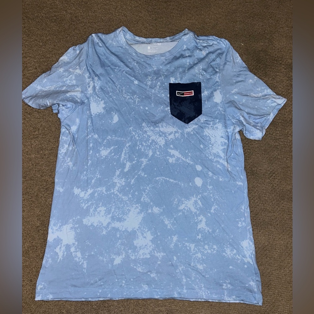 Mens Nike Tee